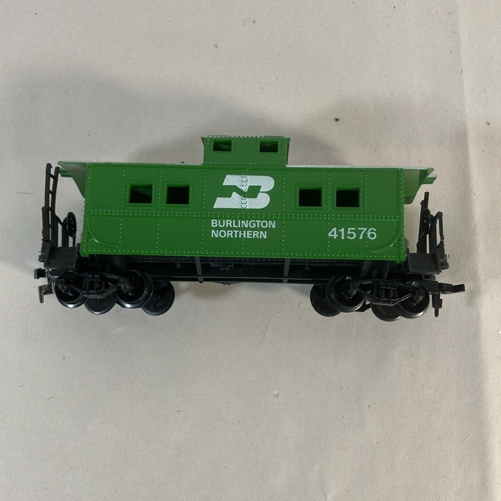HO Scale Burlington and Northern Caboose from Life Like.